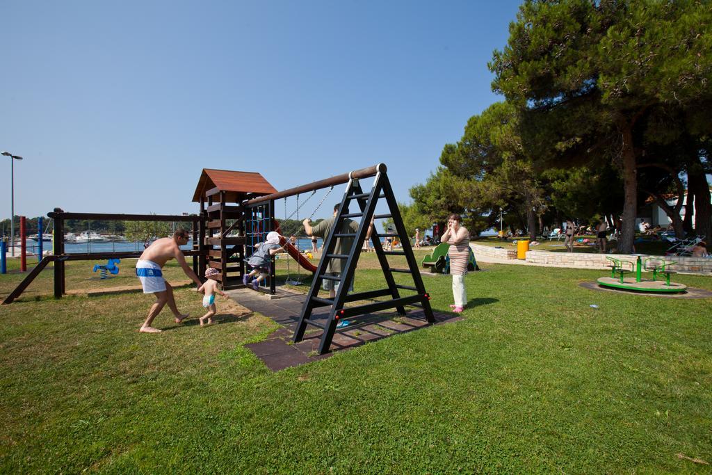 Apartments Galijot Plava Laguna ポレッチ エクステリア 写真